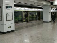 -白石桥南(地铁站)