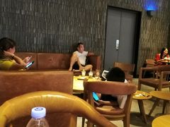 大堂-星巴克臻选(深圳罗湖万象城店)