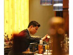 -龙虾酒吧扒房(宁波香格里拉店)