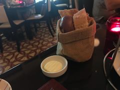 -db Bistro & Oyster Bar by Daniel Boulud(滨海湾金沙店)
