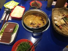 -马路边边火锅串串(观前街店)