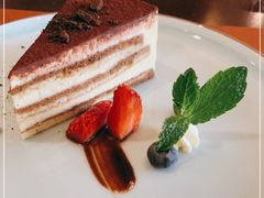 -Golden Lily河内巴黎法越料理餐厅(建国西路店)