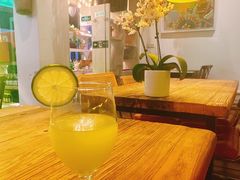 -北平花园·MUA摩造汉堡·北平咖啡(南锣鼓巷胡同店)
