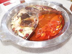 小红清香三拼锅-陳艳红火锅(港汇店)