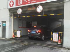 -大润发停车场(闸北店)