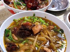 -越洋肖氏老米线(杨家坪店)