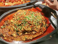 -江边城外烤全鱼(世茂广场店)