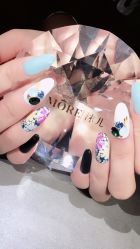 -沫儿·美甲美睫·半永久·皮肤管理