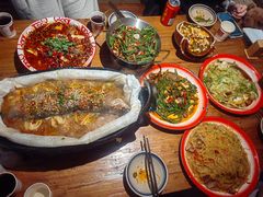 -泥糊破店小酒馆·团建聚餐(南京西路店)