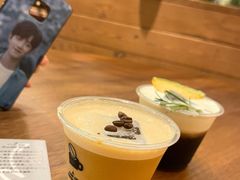 白色幽默-Seesaw Coffee(上海太阳宫K46店)