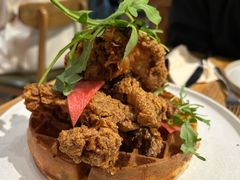 招牌炸鸡华夫饼-Brut Eatery悦璞食堂(愚园路店)