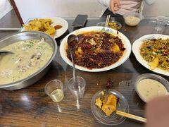 -雪湖煜辰鱼头老店(雪野湖店)