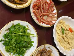 -金杨拉面王小吃面馆·牛三宝面·红烧牛肉粉