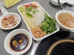 -官塘陈记鱼生·潮汕砂锅粥·牛肉火锅(潮枫路总店)