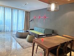 -灞柳驿酒店(香湖湾地铁站店)
