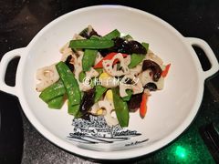 -钱柜party world(惠新店)
