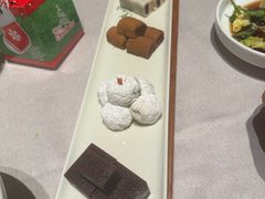 -四季民福烤鸭店(外滩外白渡桥店)