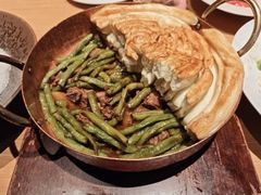 豆角烀饼-奉天小馆·非遗东北菜(沈阳万象城店)