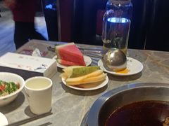 -忘情水鱼头·鲜鱼火锅(滨江中路店)