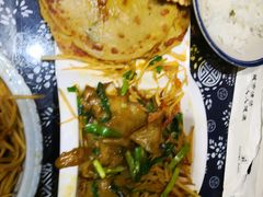 -王村姑老土炕莜面村(桥东店)