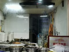 -崇州余荞面(落虹桥店)