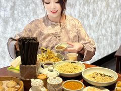 -裕兴记•蟹黄面馆(人民广场店)