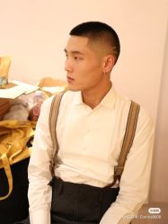-诗悦发型烫染SALON