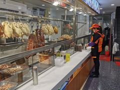 面包甜点陈列柜-西华美食•老广烧腊(百灵路店)