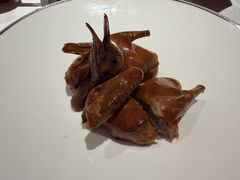 红烧乳鸽-炳胜品味(海印总店)