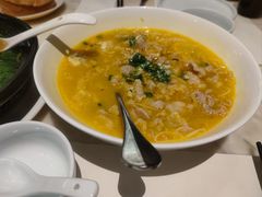 -港丽餐厅(高德置地店)