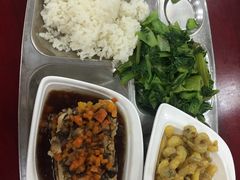 -北京外国语大学东院食堂