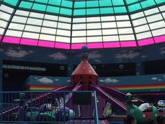 -蓝精灵乐园·世茂精灵之城主题乐园