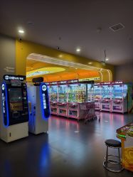 -meland·儿童乐园·游戏厅娃娃机·电玩Xbox(成都合生汇店)