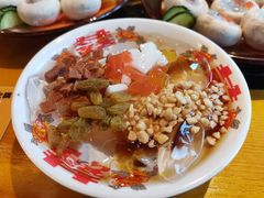 -憨孃孃·重庆老火锅(红山黑金店)