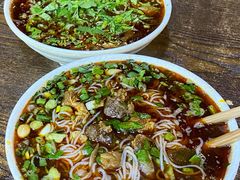 -杨家米粉(千禧公寓店)