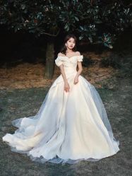 点击看大图 -Lady Jane高端婚纱礼服馆