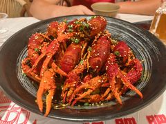 -肥肥虾庄·金牌油焖大虾(汉口城市广场店)