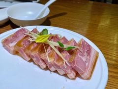 厚切镇江肴肉-苏小柳手工点心(人民广场分院)