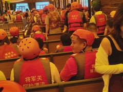 -安吉龙王山峡谷漂流