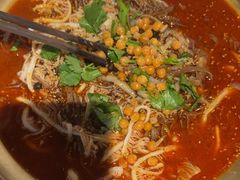 -张翻越·川渝冒菜·武汉黑鸭煲(城北万象城店)