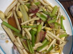 -民间瓦缸煨汤館(嵩山路店)