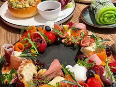 -Common Table · Brunch & Coffee