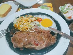 -豪客来牛排(空港华联店)