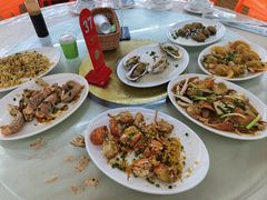 -红月湾海鲜饭店•沙滩海景(双月湾店)