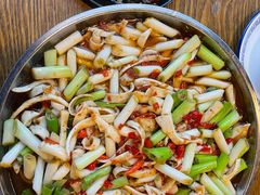 -邱金小炒·30 年盐帮江湖菜(自贡店)