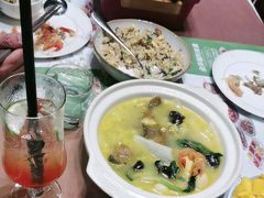 -意卡菲·欢乐聚会餐厅(华侨店)
