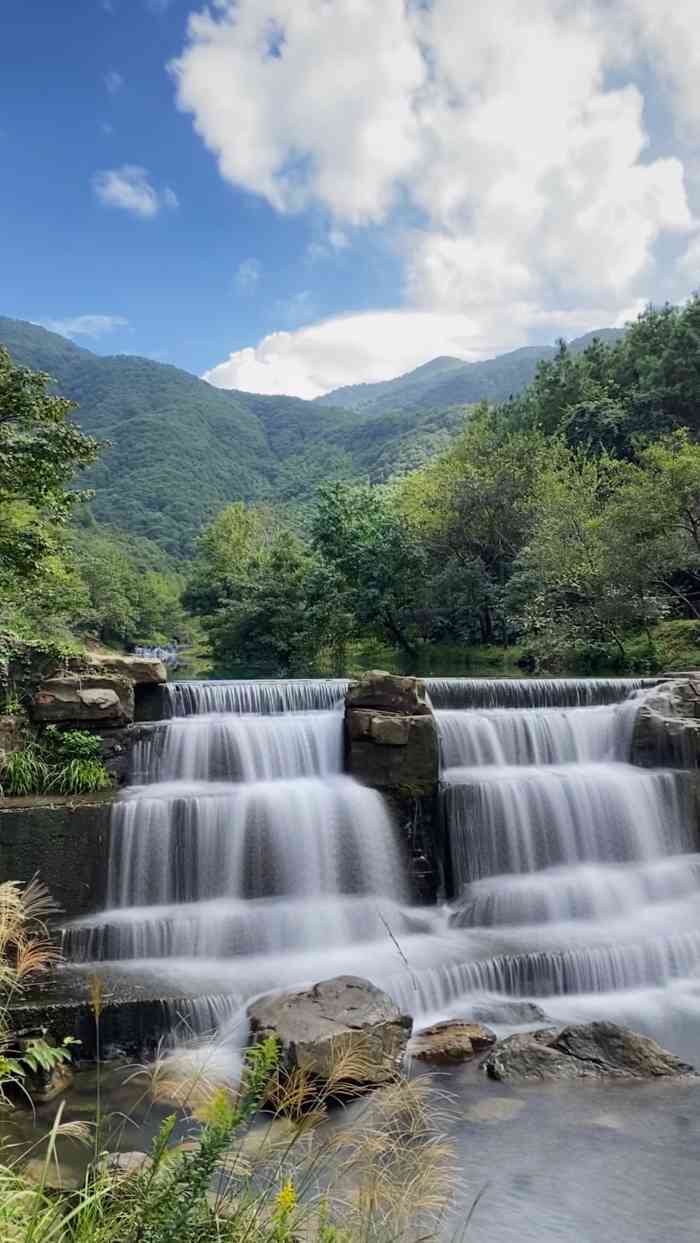 九峰山真的是一个性价比很高的踏青游览地点了