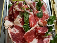 -围炉肉舍丹东海鲜烤肉·烤活鳗(步行街店)