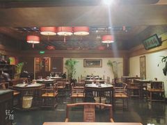 大堂-那家小馆•北京菜•烤鸭(中关村店)