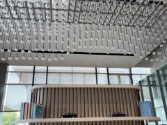 -奔驰上海利星(七宝店)